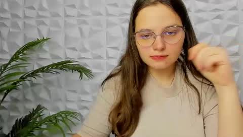 sophiedreamss online show from 12/11/24, 09:28