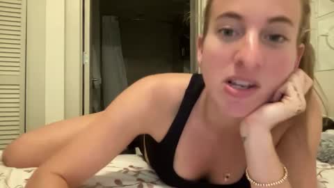 Stassiethatsororitygirl online show from 12/22/24, 07:05