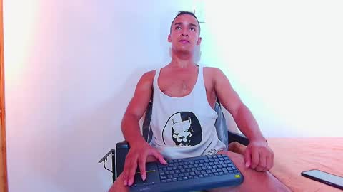 steven_modelo69 online show from 12/24/24, 01:06