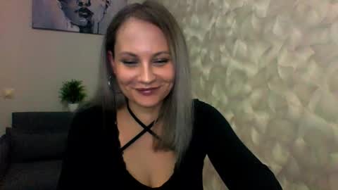 Naomi online show from 11/14/24, 12:10