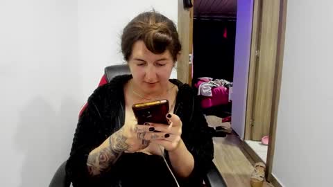 sweet__suck69bitch online show from 11/20/24, 02:03