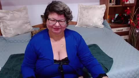 sweetestmilf4you online show from 12/19/24, 11:18