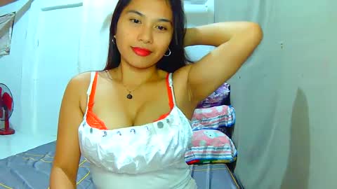 sweetlovelyasian online show from 01/22/25, 01:49