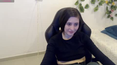 Tania  online show from 12/30/24, 03:25