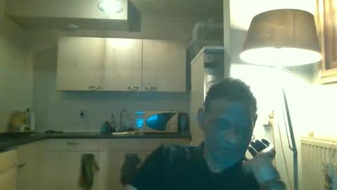 Genaro Thode online show from 02/02/25, 06:32