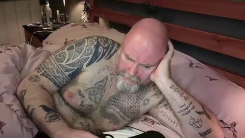 Tattooeddilf online show from 11/23/24, 02:47