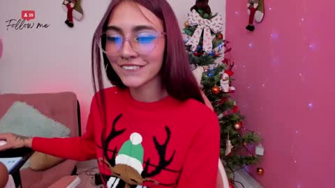 thamara_cooper_ online show from 12/02/24, 10:12