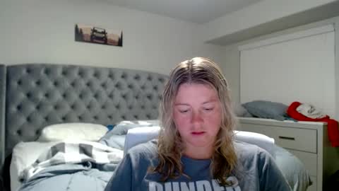 thatprettyblondegirl online show from 11/13/24, 02:25