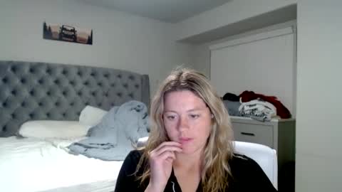 thatprettyblondegirl online show from 12/18/24, 02:16