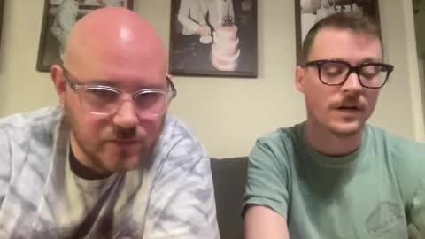 The Bear and Twink online show from 01/11/25, 03:25