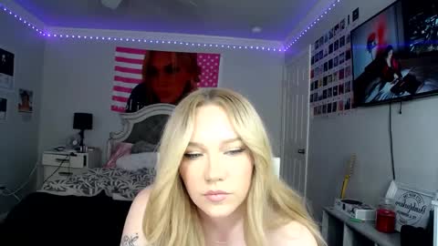 theyluvlexi035 online show from 01/13/25, 07:27