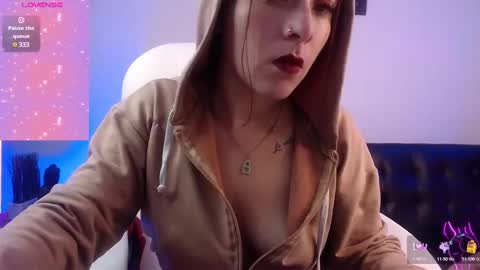 tiana_ass online show from 12/20/24, 02:52