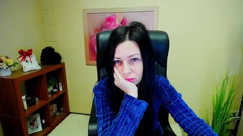 Luisa online show from 12/12/24, 08:38