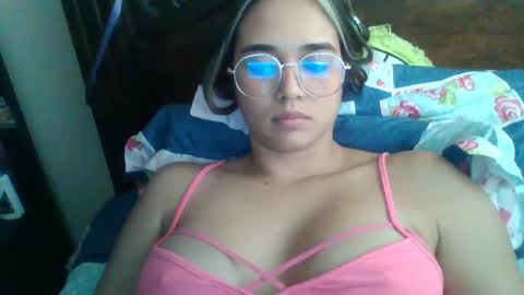 triana_bell online show from 11/16/24, 05:08