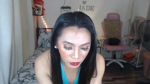 Jade online show from 12/03/24, 10:20