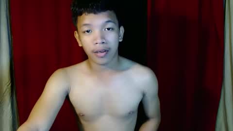 urguy_adrian online show from 12/04/24, 12:03