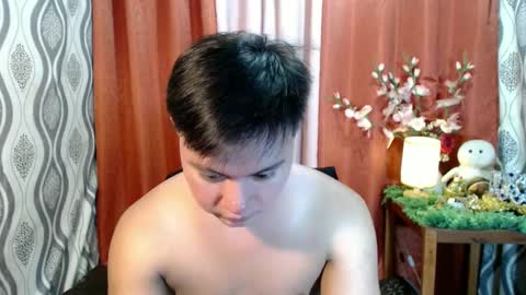 urhunky_ivan online show from 11/11/24, 06:05