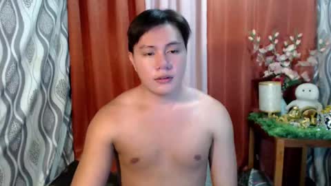 urhunky_ivan online show from 12/04/24, 07:06