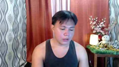 urhunky_ivan online show from 12/26/24, 03:55