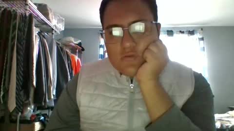 urielmedina960831 online show from 01/10/25, 06:15