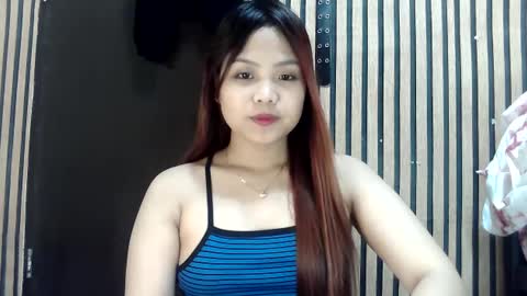 urpinaycutie online show from 11/26/24, 10:30