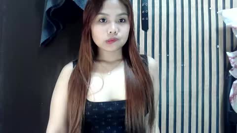 urpinaycutie online show from 12/03/24, 11:49