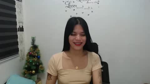 hi im kim online show from 12/12/24, 02:32