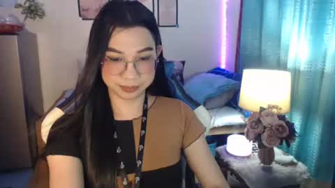 Ashley Kate Mateo Gray online show from 12/04/24, 10:24