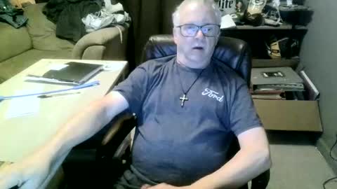 Indiana dad online show from 12/15/24, 12:13