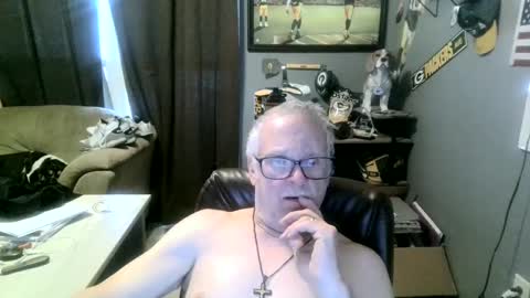 Indiana dad online show from 12/12/24, 09:11