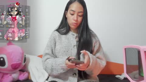 vanessaadol online show from 01/09/25, 10:17