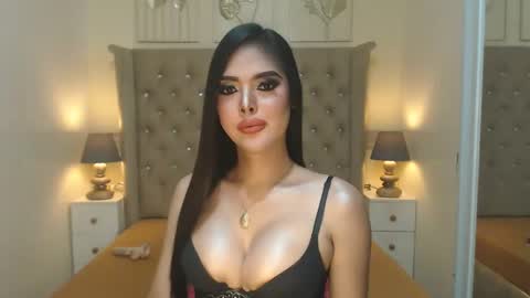 venusxes online show from 01/04/25, 12:45