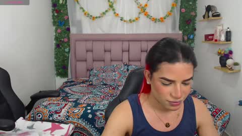 vickyxdany online show from 11/27/24, 04:04