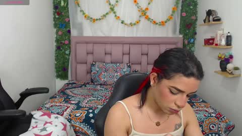 vickyxdany online show from 12/01/24, 04:47