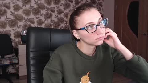 Vika online show from 11/25/24, 07:55