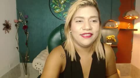 viviana_spark_ online show from 02/06/25, 12:42