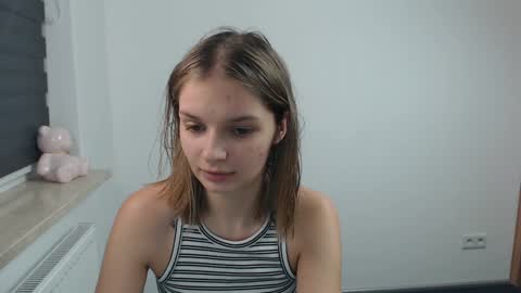 vivien_slender online show from 11/21/24, 11:48