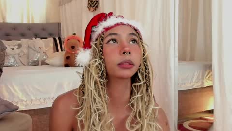 Wayuu Goddess  3 online show from 12/21/24, 03:17