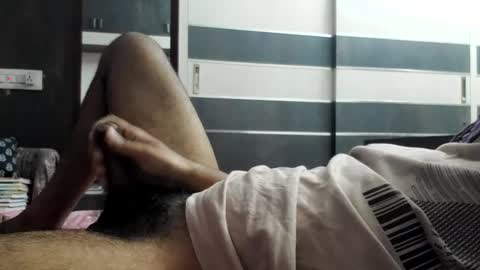 sexyguy online show from 12/06/24, 04:05