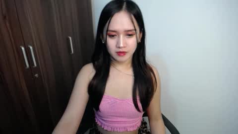 xasian_babygirl online show from 11/21/24, 07:10