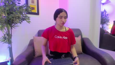 ximenasalazar online show from 11/16/24, 10:50