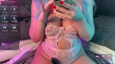 xxfairyxgiiirlxx online show from 11/20/24, 07:18