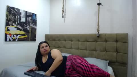 YanisEvans online show from 01/17/25, 04:27