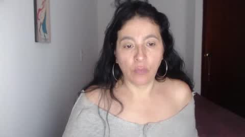 yasmin_love85 online show from 11/28/24, 03:16