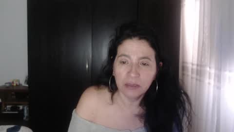 yasmin_love85 online show from 12/11/24, 03:09