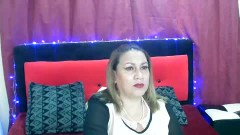 yayita online show from 01/06/25, 01:35