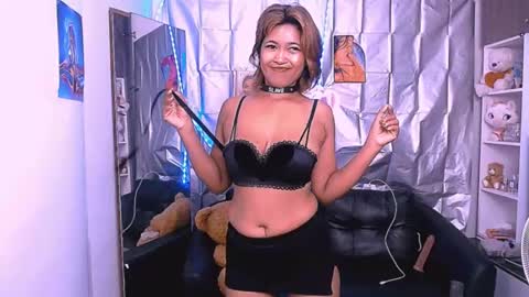 yourslaveinphuket online show from 11/12/24, 04:37