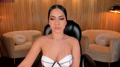 Zara Pearce online show from 11/14/24, 02:57