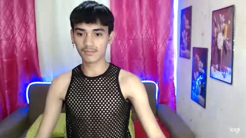 zavier skinny asian online show from 01/12/25, 08:31