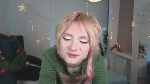 zoe_bang online show from 12/15/24, 08:53